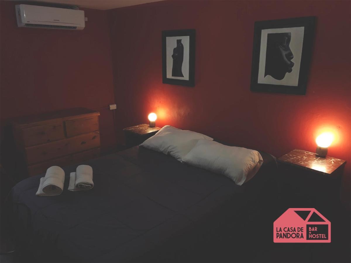Hostel La Casa De Pandora & Cafe-Bar روزاريو المظهر الخارجي الصورة